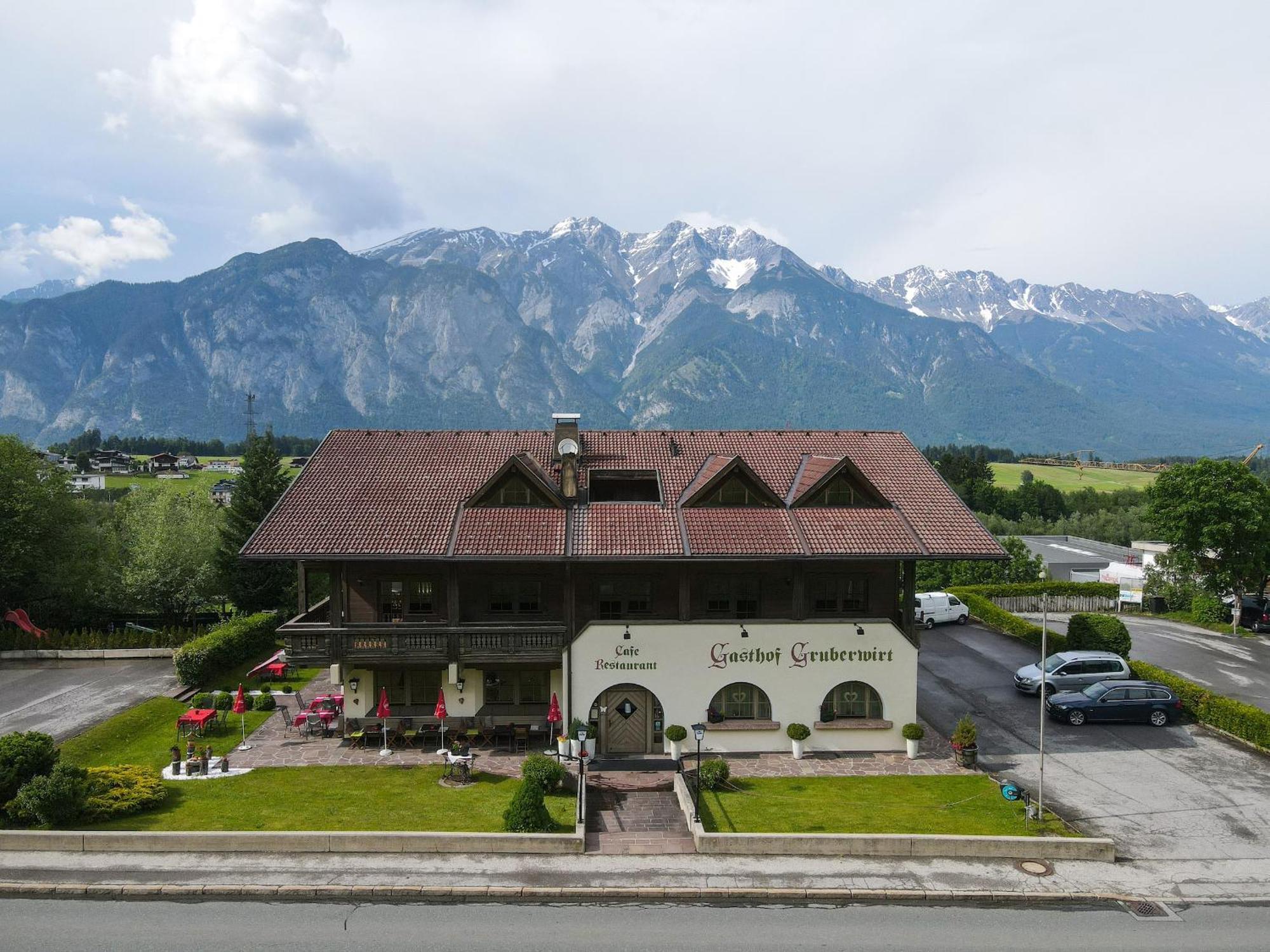 Alpenflair Apartment Mit Bergblick - Inkl Parkplatz #7 Innsbruck Exterior photo